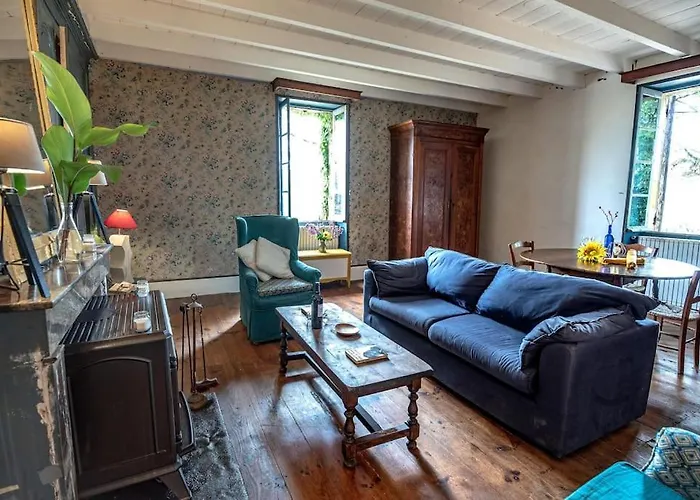 Bucolique De Martet * Eynesse