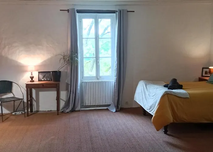 Bucolique De Martet Eynesse